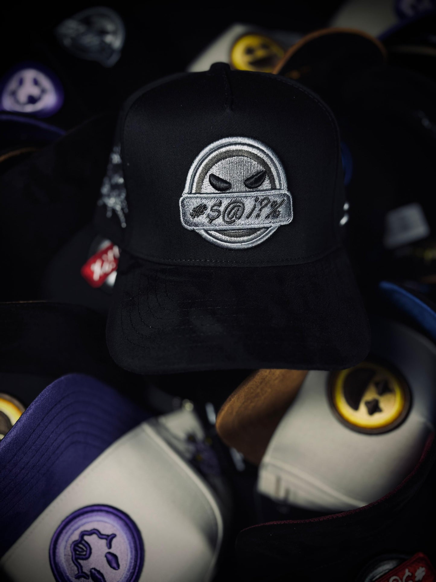 JC HATS BEATIFUL DISASTER "BLACK"