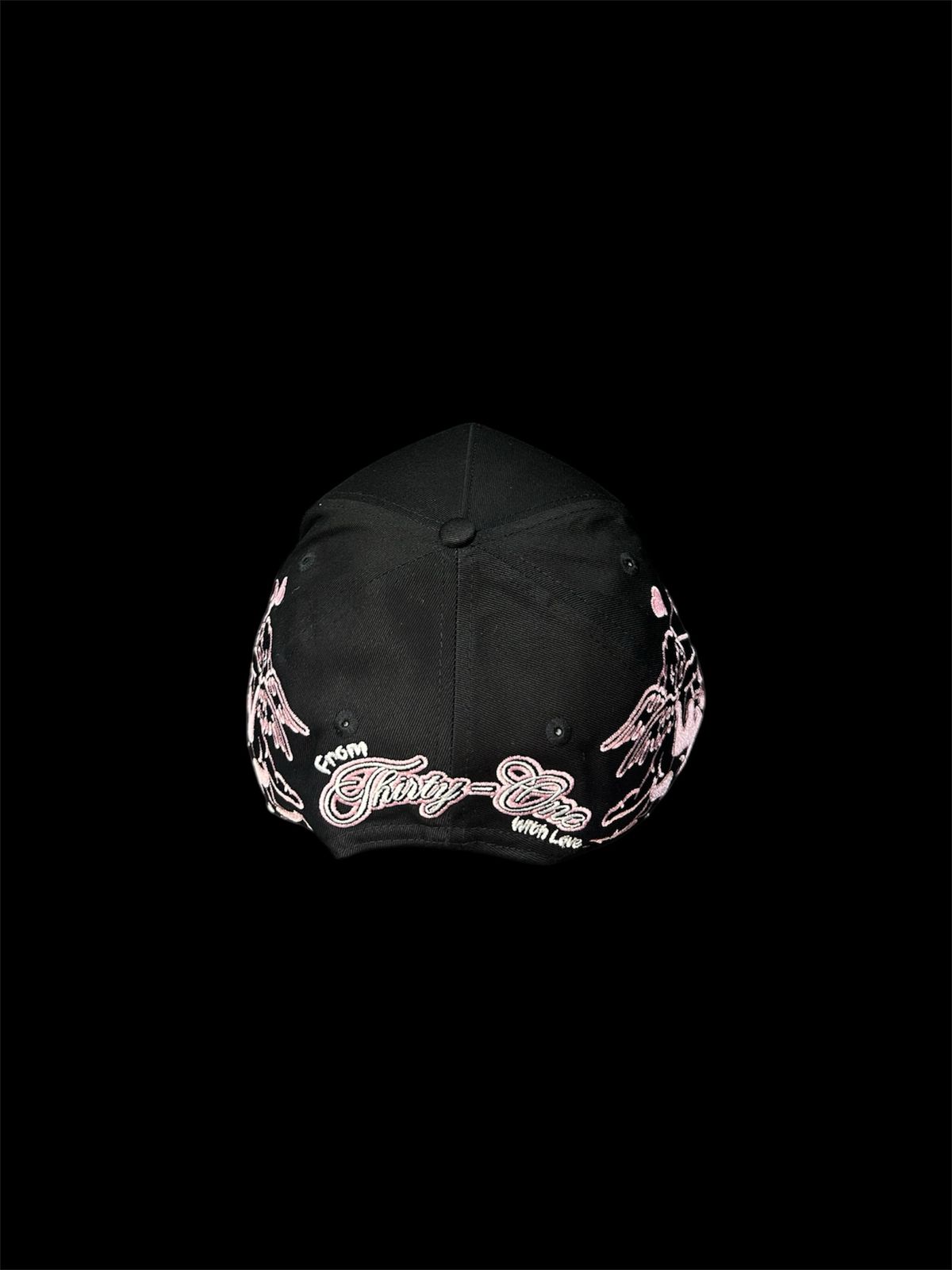 31 Hats NY Pearls in Love
