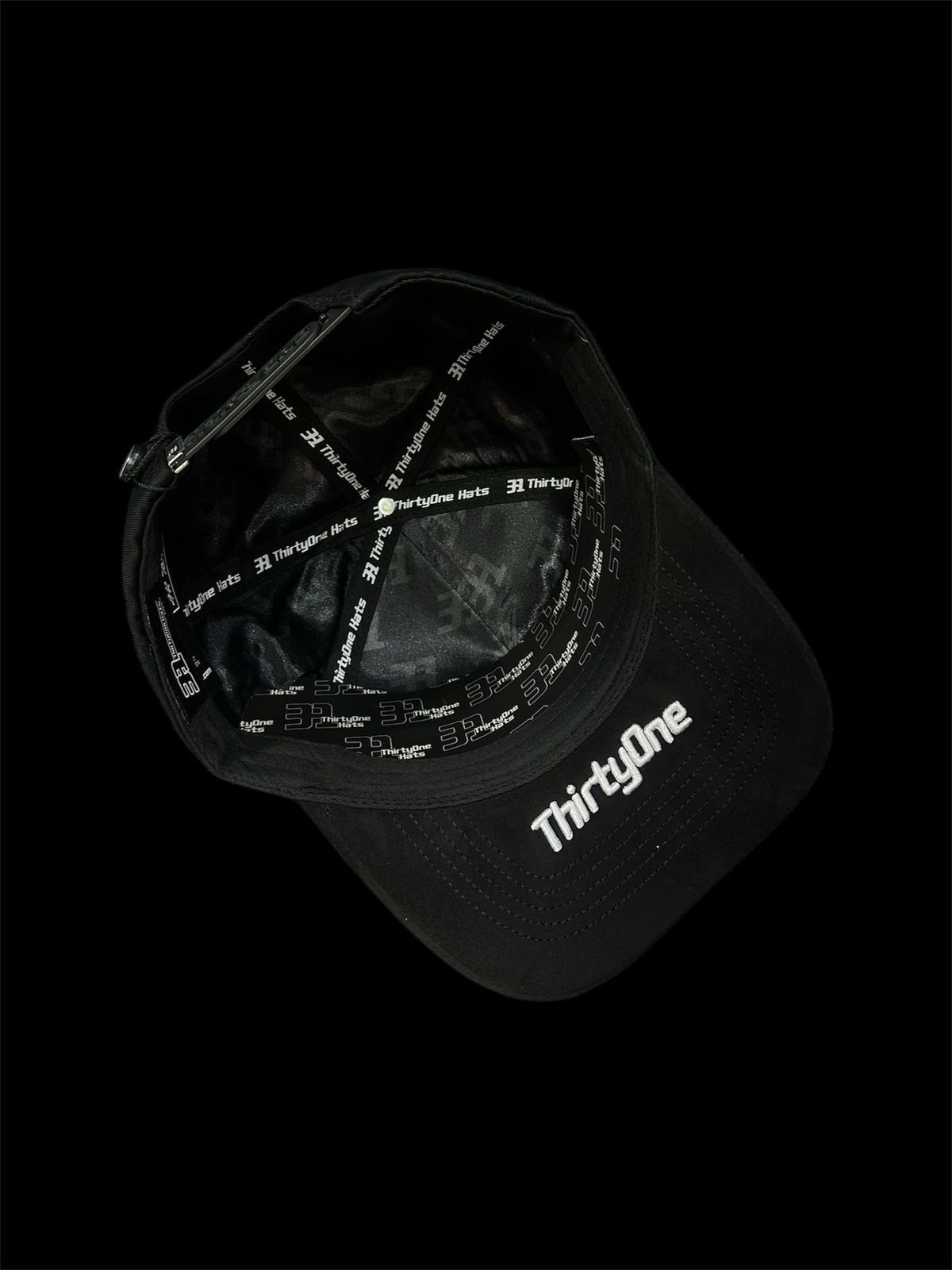 31 Hats LA Money Clouds Black